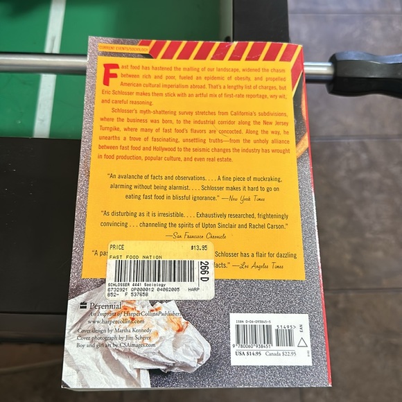 Fast Food Nation Book - Picture 2 of 4